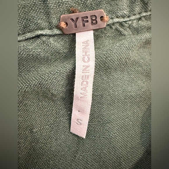 YFB Green Utility Romper With Pockets and Optional Roll Tab Sleeves Size Small - Picture 2 of 7